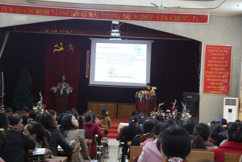 Hội LHPN tỉnh Bắc Giang phát động, triển khai thực hiện chủ đề  “An toàn cho phụ nữ và trẻ em”...